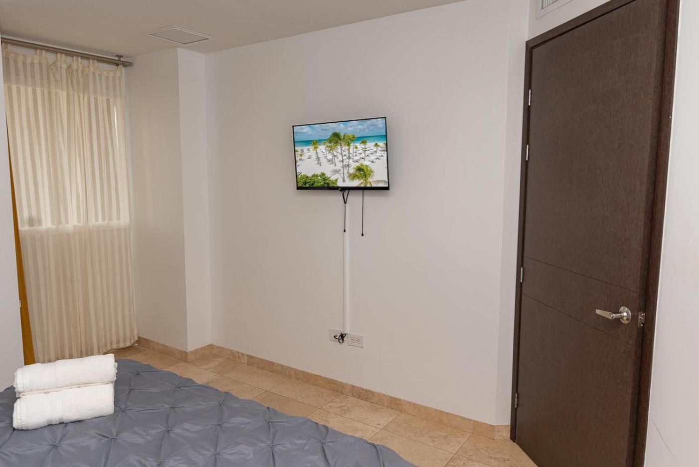 Star Oasis Condo Palm Beach Exterior photo